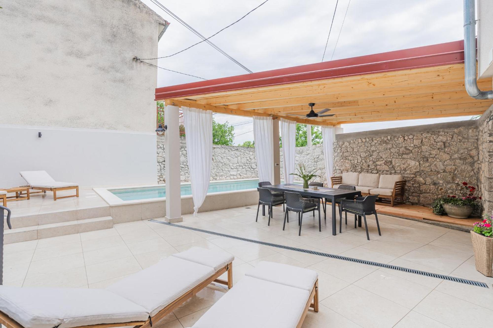 Villa Marisan Bribir  Exteriör bild